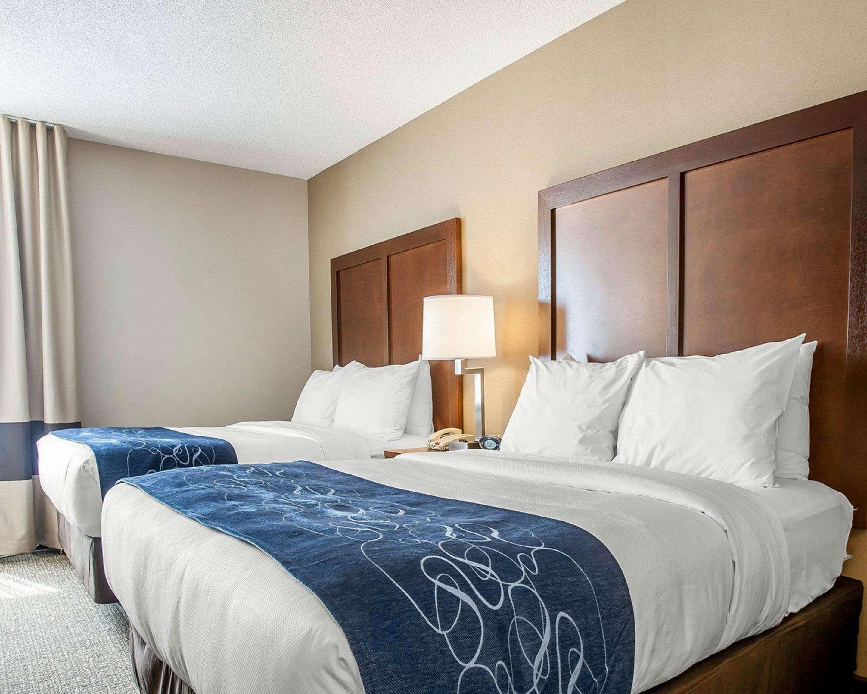 Comfort Suites West Warwick - Providence Buitenkant foto