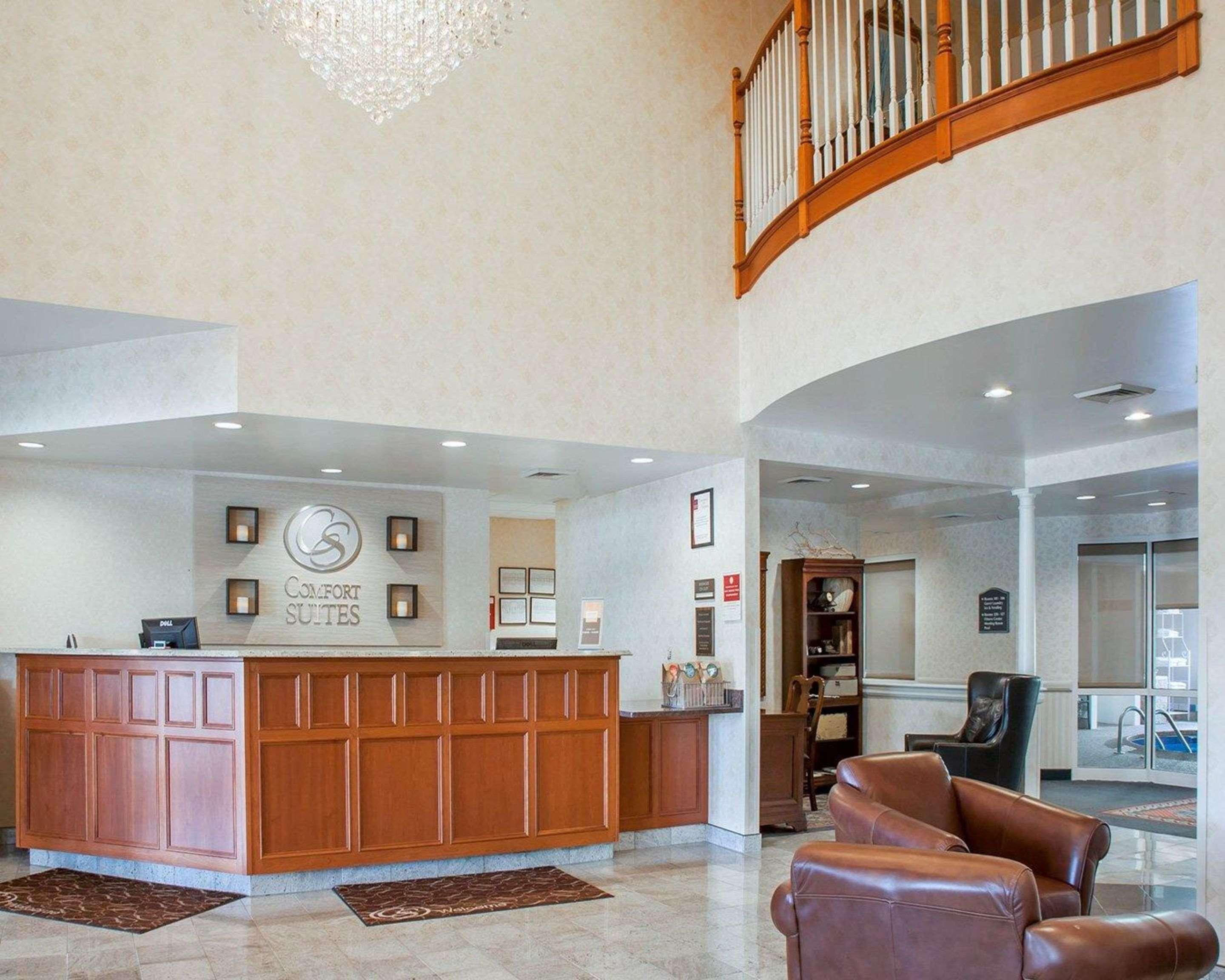 Comfort Suites West Warwick - Providence Buitenkant foto